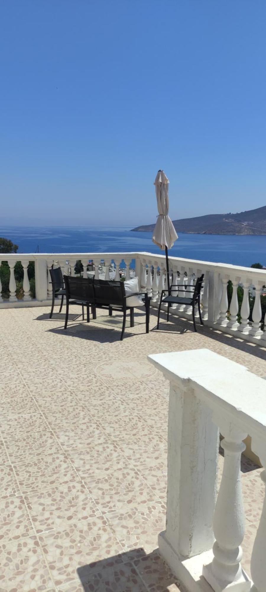 Nikos Studios Ливадия Номер фото