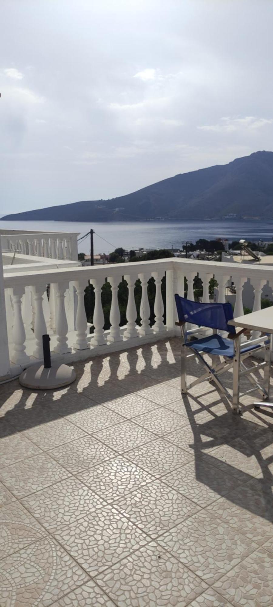 Nikos Studios Ливадия Номер фото